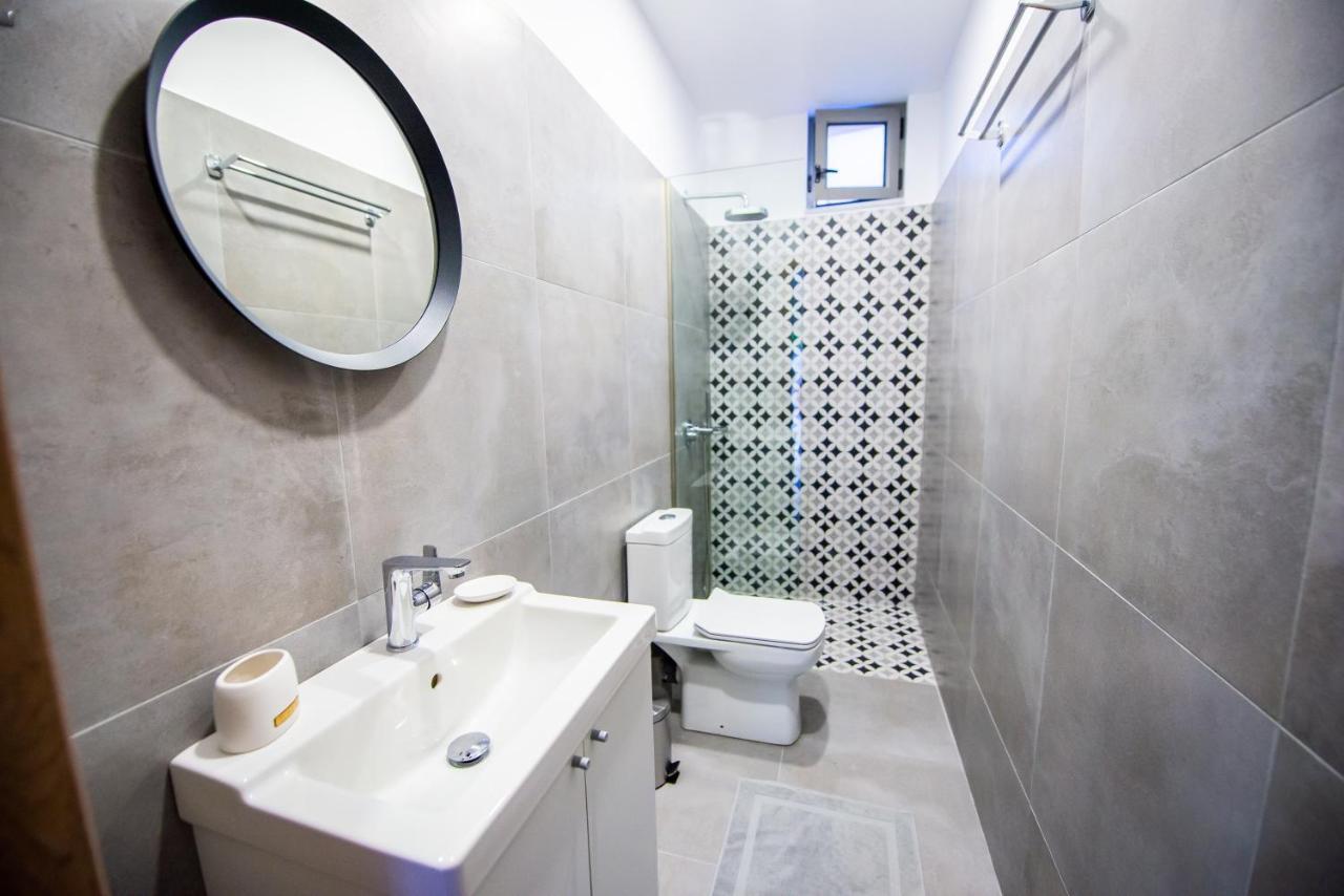 Indigo Apartment 1 Kalamata Dış mekan fotoğraf