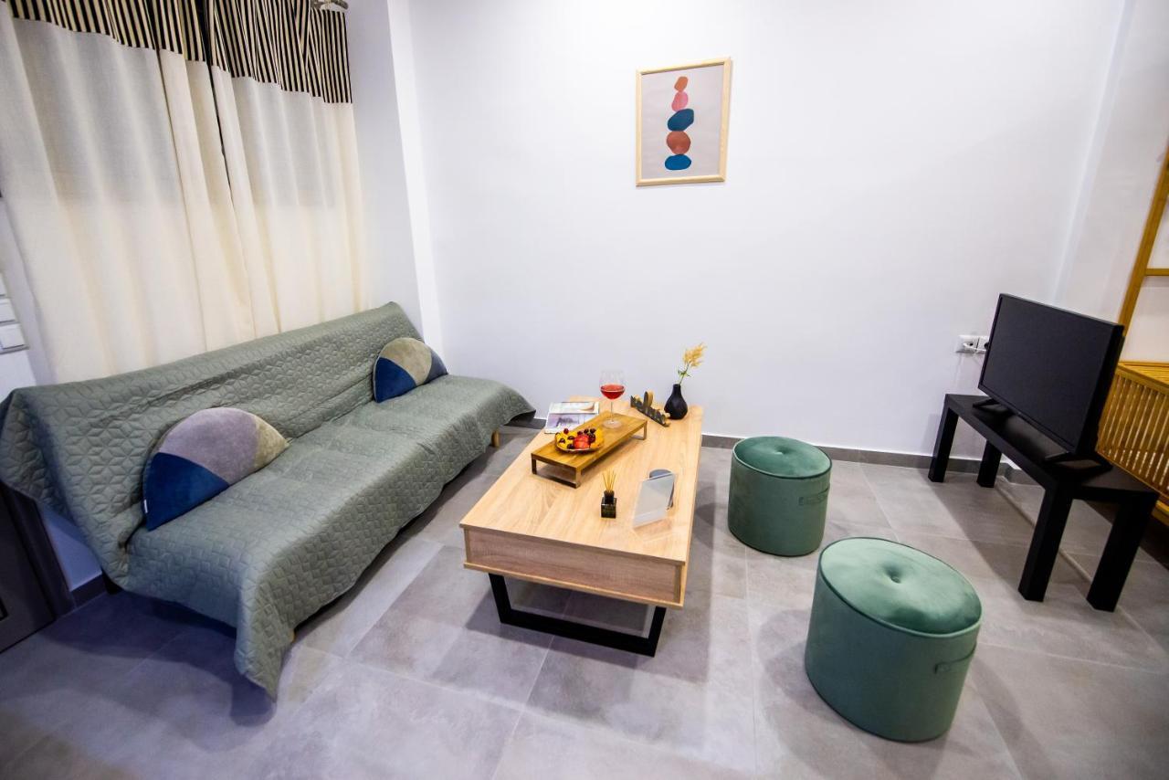 Indigo Apartment 1 Kalamata Dış mekan fotoğraf